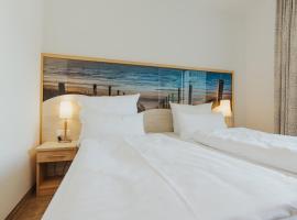 Parkhotel IV Jahreszeiten Kühlungsborn，位于奥斯赛拜-屈隆斯博恩的酒店