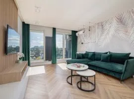 Air Conditioned Apartment in Tychy with Parking and Desk by Noclegi Renters