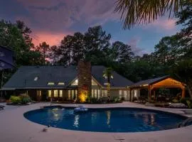 Poolside Farm Serenity Group Perfect Cozy Gazebo