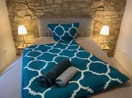 Filmreif, Hollywood meets Urlaub, mit Sauna und Whirlpool