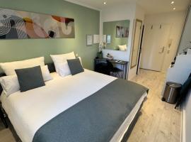 法姆洪内夫公寓，位于汉诺威的带停车场的酒店