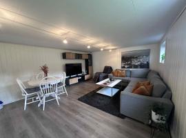 Basement apartment in beautiful Volda，位于Volda的酒店