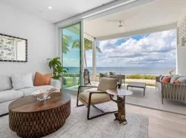 Oceanfront Sunset Patio w/ BBQ + Pool, Gym & Spa