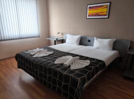 ATM Hotel，位于索非亚索菲亚机场附近的酒店