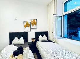 Basic Studio Apartment Near Central Area