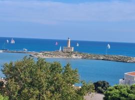 Sotto Castello Living Room，位于维耶斯泰的住宿