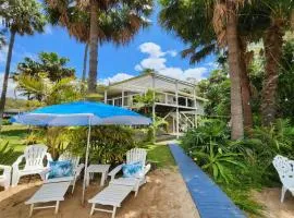 Palm Cove Retreat - Umina Beach