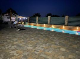 Iris，位于多利亚尼的酒店