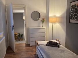 Appartement "Hans" in Köthen mit 4 Schlafzimmern，位于克滕的酒店