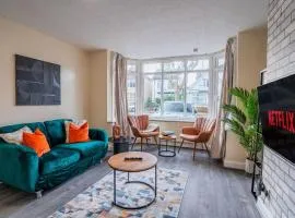 Contractor Stay, Discounts, Free Parking, Local Shops