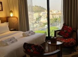 Golden Balcon Hotel，位于艾卜哈的住宿