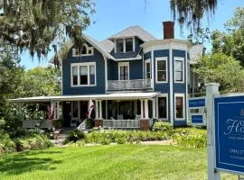 Hoyt House Luxury Bed & Breakfast