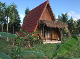 Hébergement rural Irakomby, trois chalets cosy，位于萨利诺波利斯的酒店