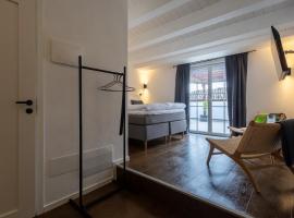 Amber Hotel Italy，位于Villalfonsina的酒店