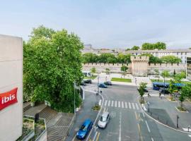 阿维尼翁中心加雷宜必思酒店，位于阿维尼翁的酒店