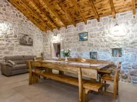 Holiday Home Stari Dvori