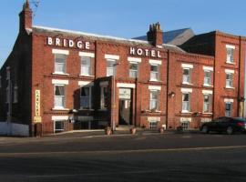 The Bridge Hotel，位于萨顿布里奇的酒店
