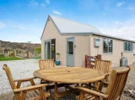 The Gate Keepers Cottage - Alexandra Cottage