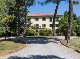 雷莱德玛吉酒店，位于皮耶韦城的酒店