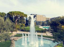 Mercure Villa Romanazzi Carducci Bari，位于巴里的酒店