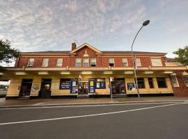 Boyles Hotel，位于萨瑟兰的酒店