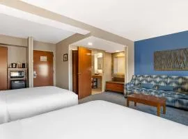 Comfort Suites near Birkdale Village- Huntersville