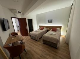 Prenoćište Fontana，位于波素斯捷的酒店