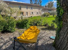 Gîte trois étoiles, maison de campagne，位于Fiac的酒店