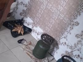 Harmony 2 bedroom apartment，位于卡拉巴尔的带停车场的酒店