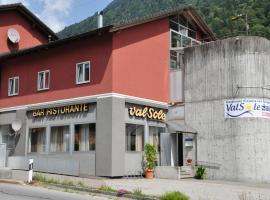 Perla Valsole Hotel Ristorante，位于Acquarossa的酒店