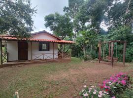 Chalé da Mata Moeda，位于莫埃达的酒店
