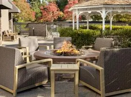 圣罗莎万怡酒店