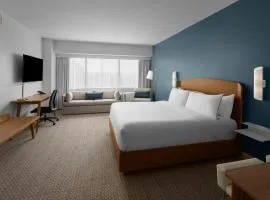 Element Calgary Downtown