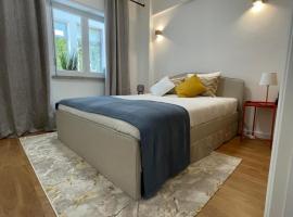 Lisbon in sight! Apartment near Reboleira subway，位于阿马多拉的酒店