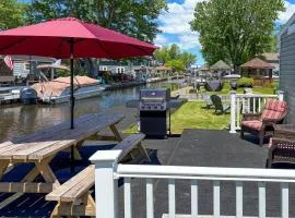 Dock, Deck and Fire Pit! Chautauqua Lake Retreat