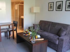 Residence Services Calypso Calanques Plage，位于马赛的酒店