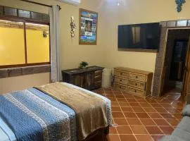 Suite Marlin - Walk to Beach & Town