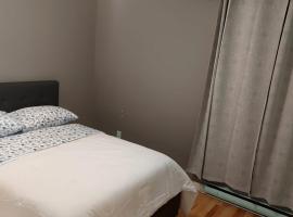 Spacious and comfortable accommodation，位于隆格伊的酒店