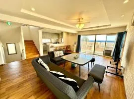Beach house Yomitan 都屋別館