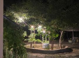 CENTRE POINT JAWAI RESORt，位于Fālna的酒店