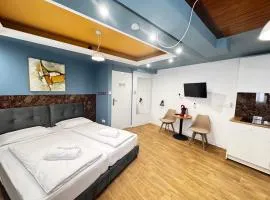 Mini Studio N6 private Bathroom and Kitchenette