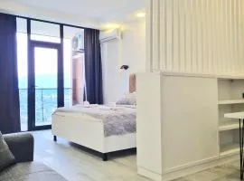 Batumi Studio 1813 with Balcony Kitchen & Wi-Fi