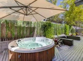 Jacaranda Amber The Vintage Golfside Luxe Villa Hunter Valley