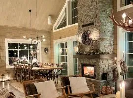 Large lovely mountain house in Vemdalsskalet