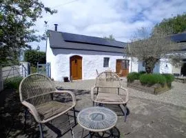 The Barn Square Island