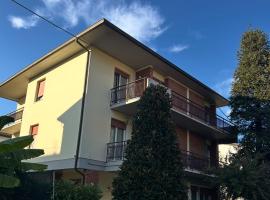 Casa di Paolo，位于卡斯特罗卡罗泰尔梅的酒店