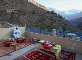 Adrar view lodge，位于伊姆利尔的酒店