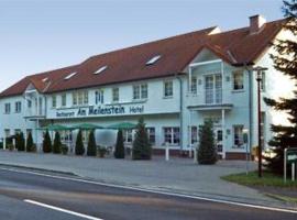 Am Meilenstein，位于Dunkelforth的酒店