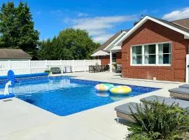 Country Comfort with Pool Family & Groups