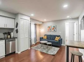 Modern and Stylish Center City 1BR - Perfect Location